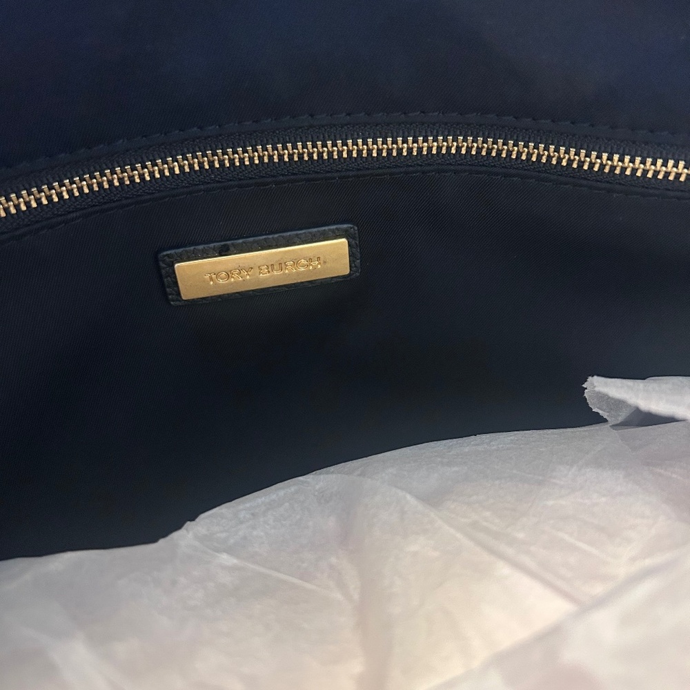 TORY BURCH | Marsden Pebbled Black Leather Tote, Large - Picture 14 of 15